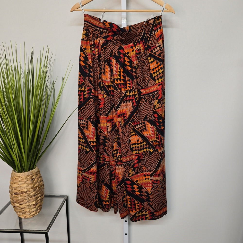 Nuwina Women Tribal Geometric Print Wide Leg Culottes Gaucho Pants Multi-Color - Picture 4 of 14